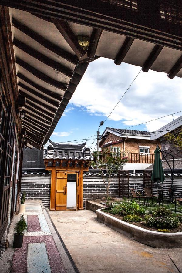 Bonghwangjae Hanok Guesthouse Gongju Exterior photo